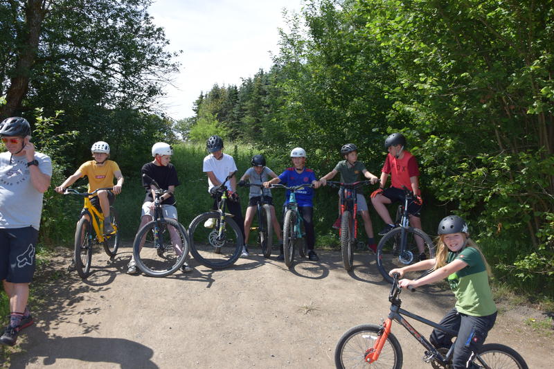 Öffentliche Freiraumanlage – Pumptrack-Anlage in Wenden, geplant und gebaut von Achinger